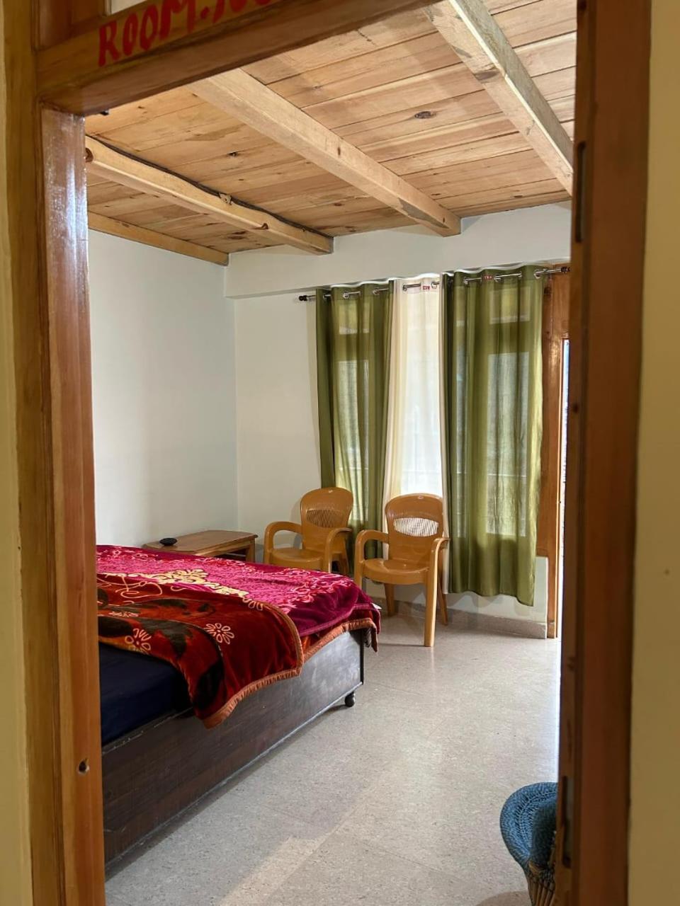 New Brahma Cafe Guest House Kalgha Eksteriør bilde